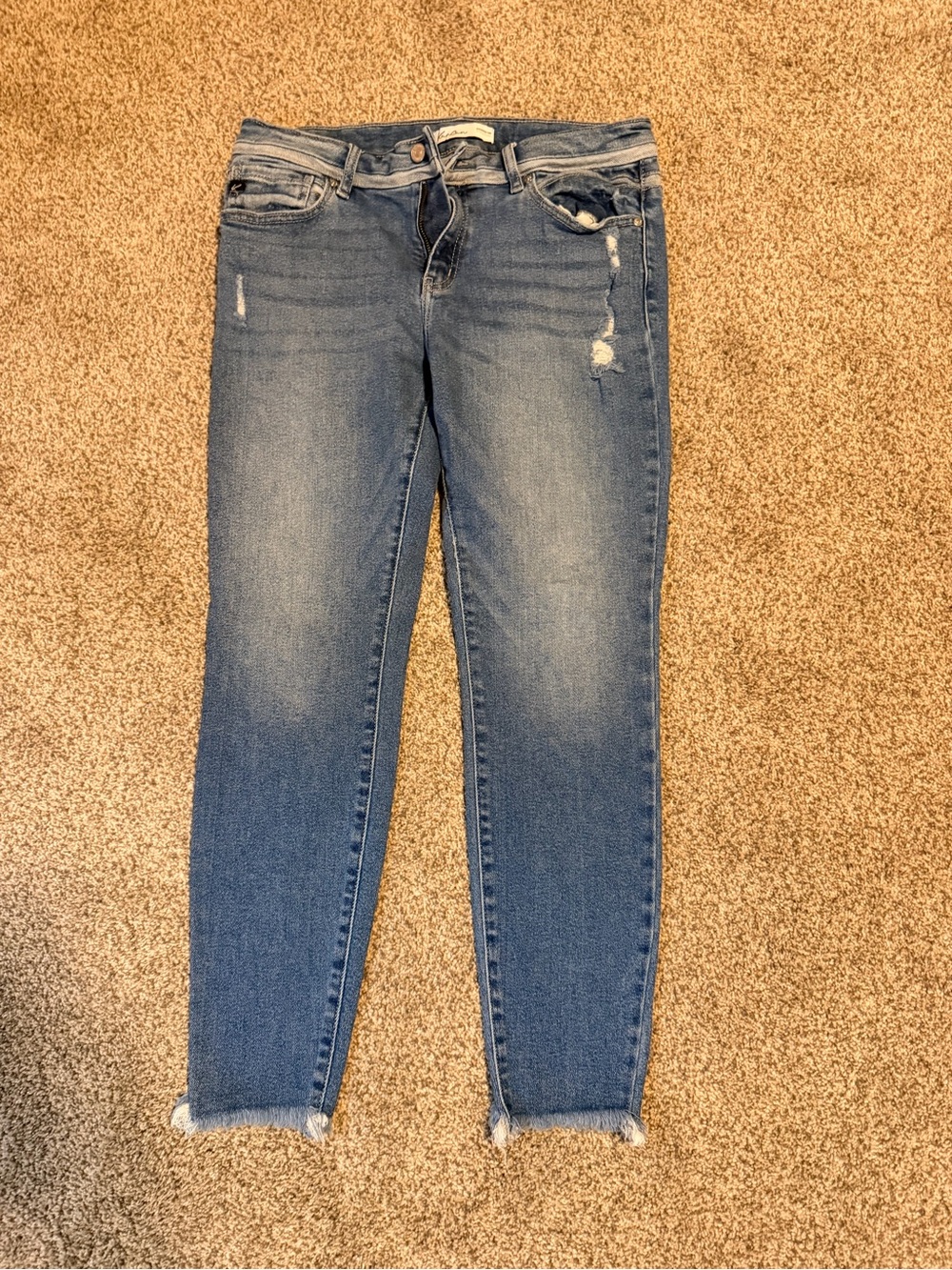 Kut from the Kloth Light Blue Skinny Jeans with Distressed Detail